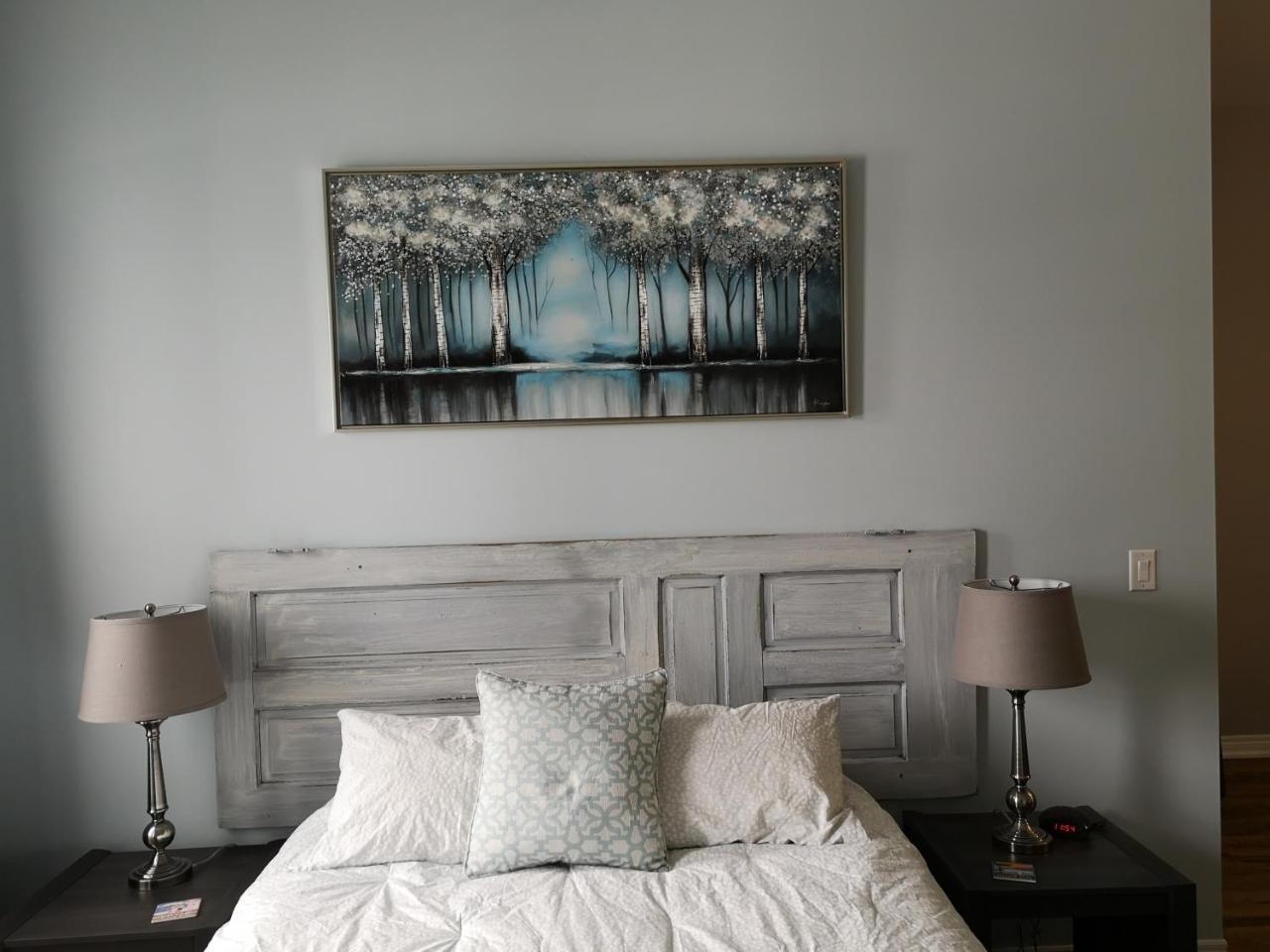 Canalside Restaurant, Inn & Kitchen Store Port Colborne Bagian luar foto